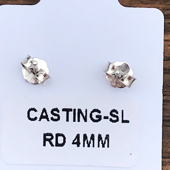 White Gold Plated Round Casting Studs Earring - Picture 4 of 5
